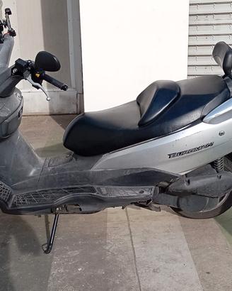 Suzuki Burgman 150 2004 usato