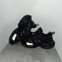 balenciaga track nere e fucsia