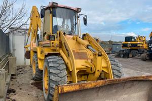 B384-Terna articolata Komatsu WB98R 595S