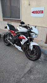 Triumph street triple 675 R