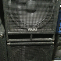 Subwoofer yamaha sw118IV