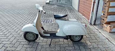 Vespa 50 anni 60 