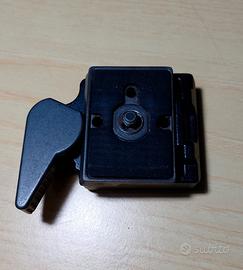 Attacco rapido per macchina fotografica 