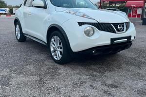 Nissan huke Tekna 2015
