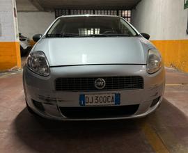 Fiat Grande Punto Neopatentati