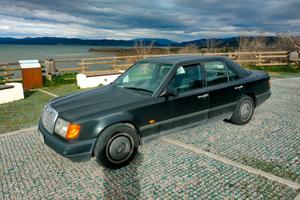 Mercedes 200E W124 Leggere bene