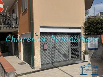 Bottega Mq 137 con spazio esterno Pedara Centro