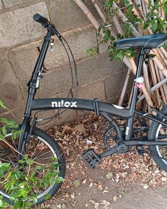 Bici pieghevole nera Nilox