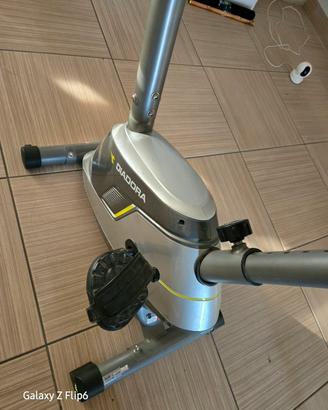 ciclette diadora con schermo velocità ellettrica