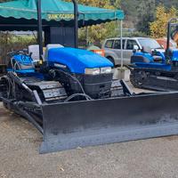 Trattore New Holland TK85M con caricatore