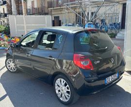 RENAULT Clio 3ª serie - 2009