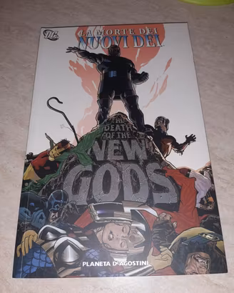 La Morte dei Nuovi Dei volume unico Planeta