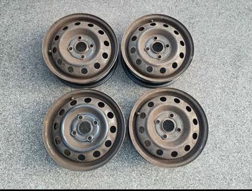 4 cerchi in ferro da 13 per Kia Picanto