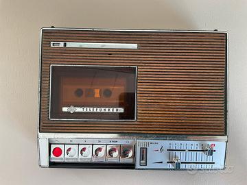 Registratore a cassette Telefunken vintage