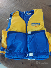 Giubbotto salvataggio