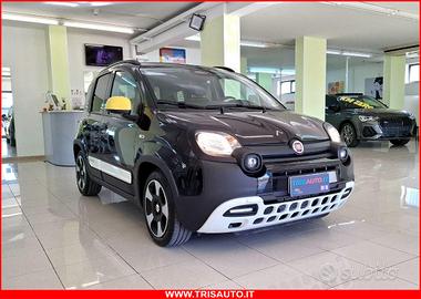FIAT Panda 1.0 Hybrid Pandina Cross 5p.ti