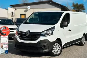 Renault Trafic T27 2.0 dCi 120CV