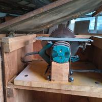 sega circolare, con banco artigianale 