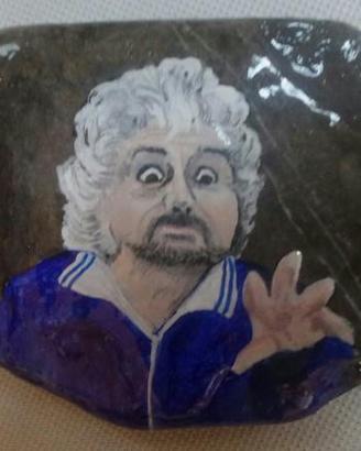 Beppe Grillo pietra dipinta a mano