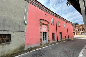 CASA SEMINDIPENDENTE A CORSIONE