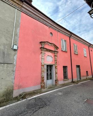 CASA SEMINDIPENDENTE A CORSIONE