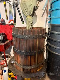 Torchio manuale per uva diametro 45cm