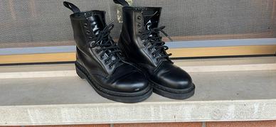 Stivaletti uomo Dr Martens Airwair n.42