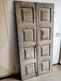 Portone epoca 700 da restaurare