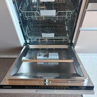 LAVASTOVIGLIE SAMSUNG DA INCASSO 14 COPERTI