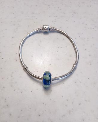 Bracciale Pandora Moments con  Charm  