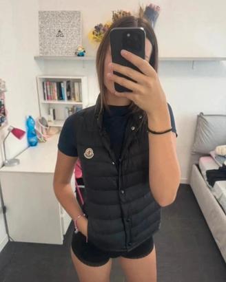 smanicato moncler
