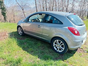 opel corsa 1400 3p 