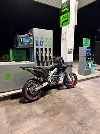 Honda CRF 450 targato