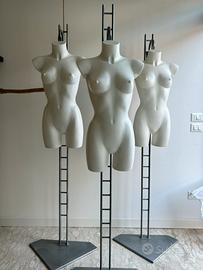 Manichini regolabili