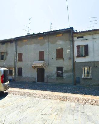 Casa indipendente di 175 m² con 5 locali a Gualtie