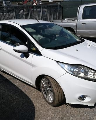 Proiettore destro FORD FIESTA del 2009