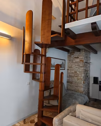 Scala a chiocciola  H 2,55mt-120cm salvaspazio 
