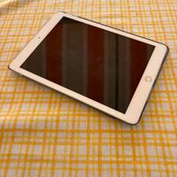 iPad 6 Wi-Fi 128gb bianco argento