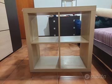 Scaffale IKEA KALLAX 4 cubi (2x2) - Effetto Legno