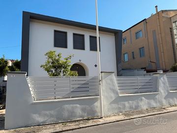 Villa di prestigio ai piedi di Monte Urpinu