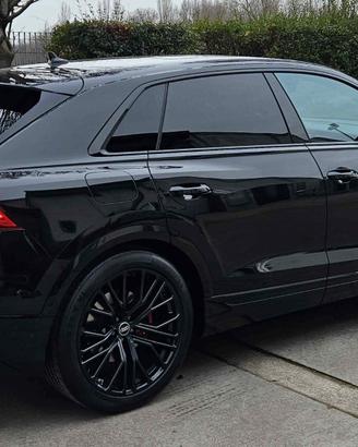 Audi Q8 S line 50 TDI 286 cv