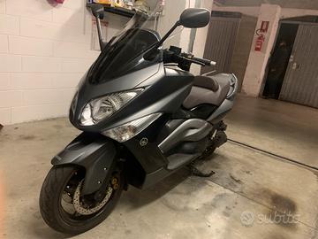 Yamaha Tmax 500