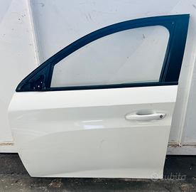 Porta anteriore sinistra Peugeot 208