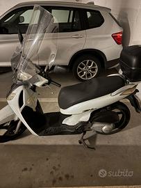 Honda SH 125 bianco