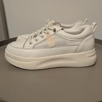 Sneakers bianche leggere donna, tipo slip-on (3