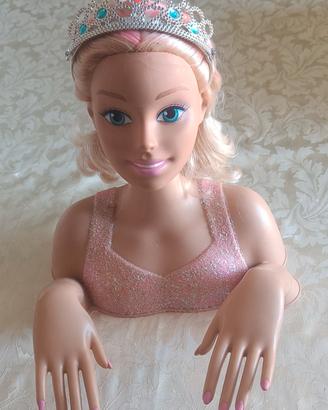 TESTA BARBIE OER BAMBINE DA ACCONCIATURE E UNGHIE