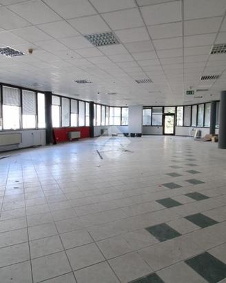 UFFICIO A PESCHIERA BORROMEO
