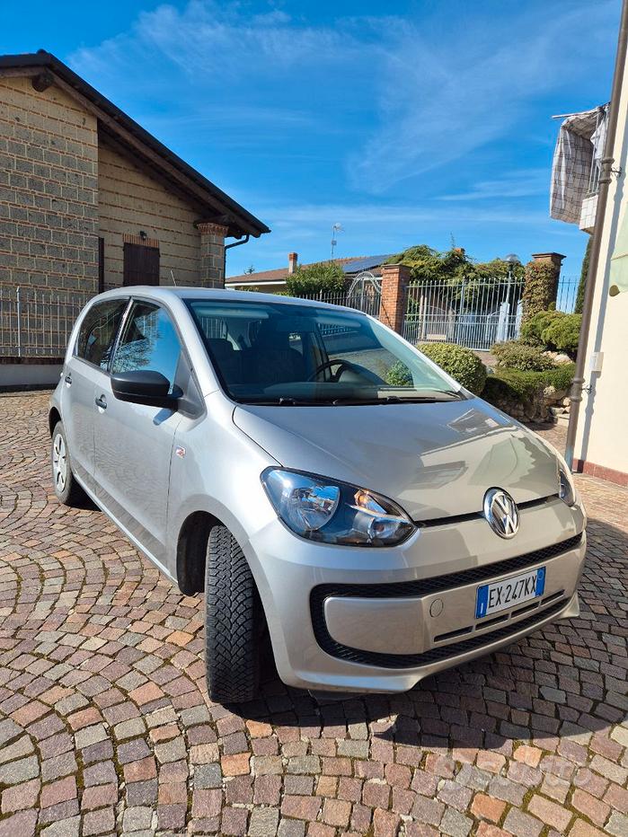 Volfwagen up benzina 2014