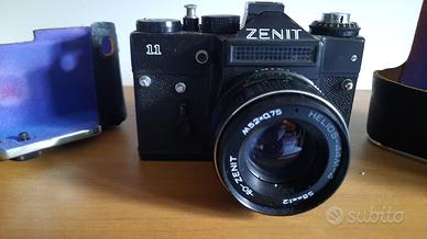 Macchina Fotografica ZENIT 11