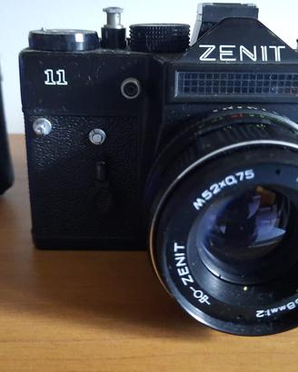 Macchina Fotografica ZENIT 11